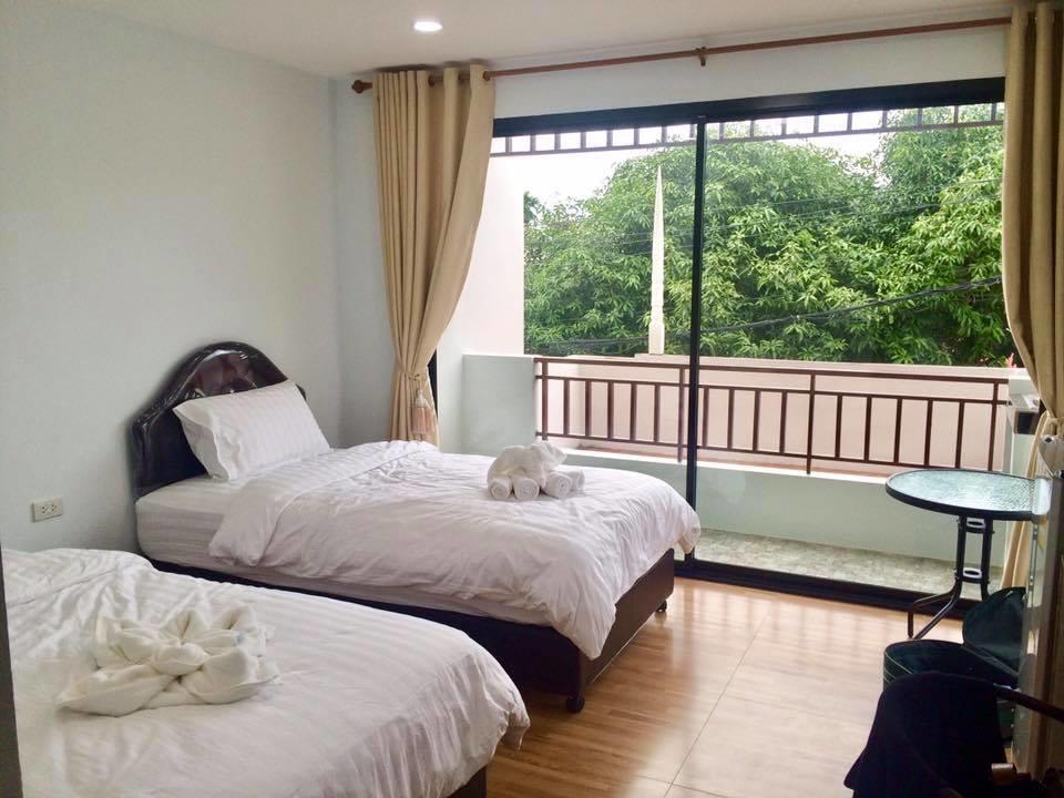 Dusita Residence ดุสิตา เรสซิเดนซ์ Пхетчабун Экстерьер фото